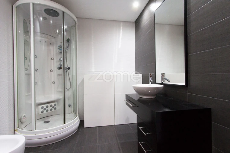 Apartamento T4 para Venda em Sacavém e Prior Velho Foto 7