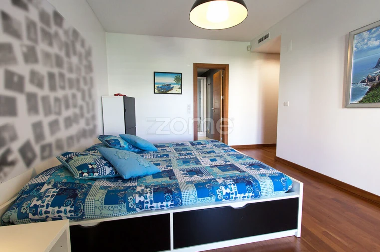 Apartamento T4 para Venda em Sacavém e Prior Velho Foto 9