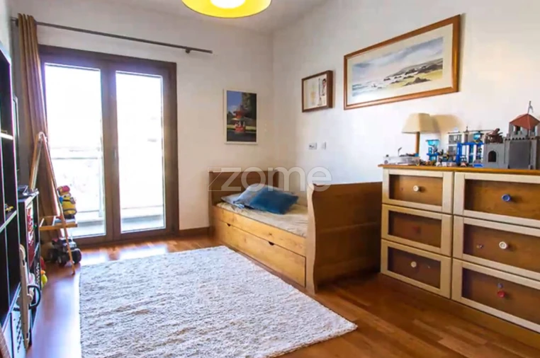 Apartamento T4 para Venda em Sacavém e Prior Velho Foto 14