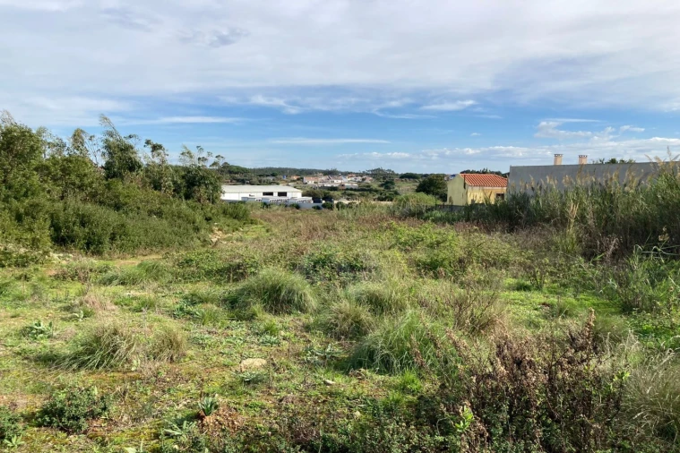 Terreno para Venda em São Bartolomeu dos Galegos e Moledo Foto 9