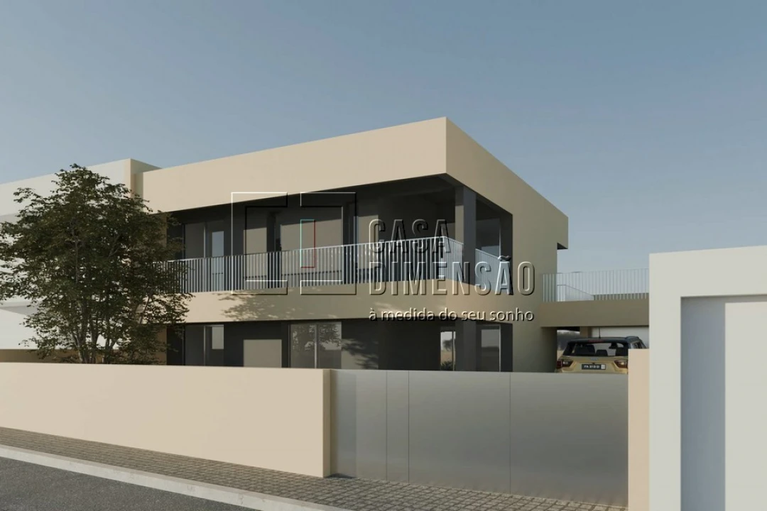 Moradia T4 para Venda em Charneca de Caparica e Sobreda Foto 4