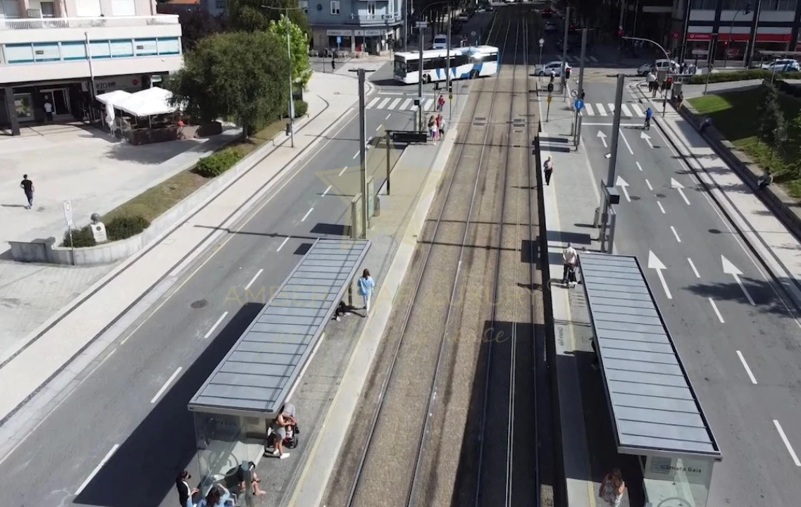 Apartamento T3 para Venda em Mafamude e Vilar do Paraíso Foto 2