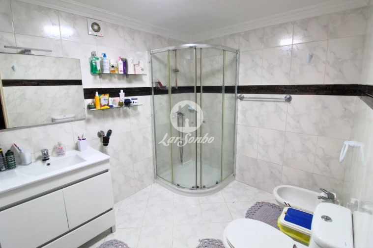 Moradia T3 para Venda em Barqueiros Foto 6