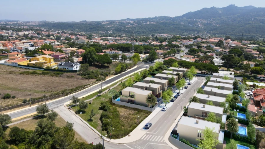 Moradia T4 para Venda em Santa Maria e São Miguel, São Martinho, São Pedro Penaferrim Foto 3