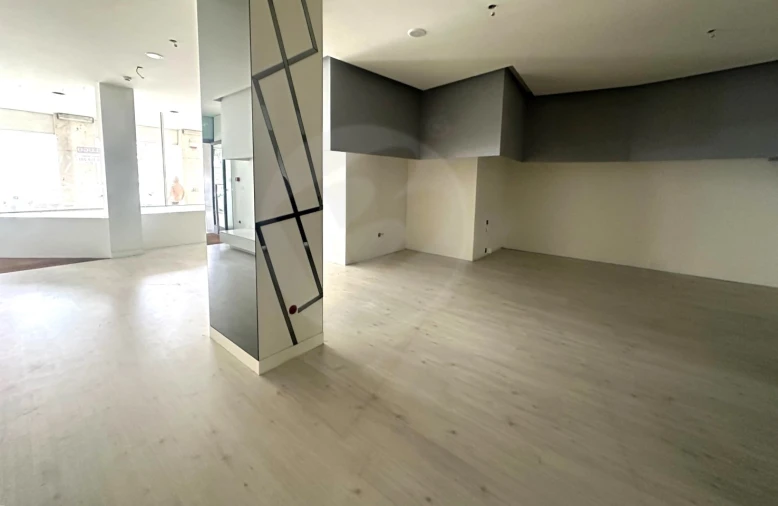 Loja para Arrendamento em Vila do Conde Foto 2