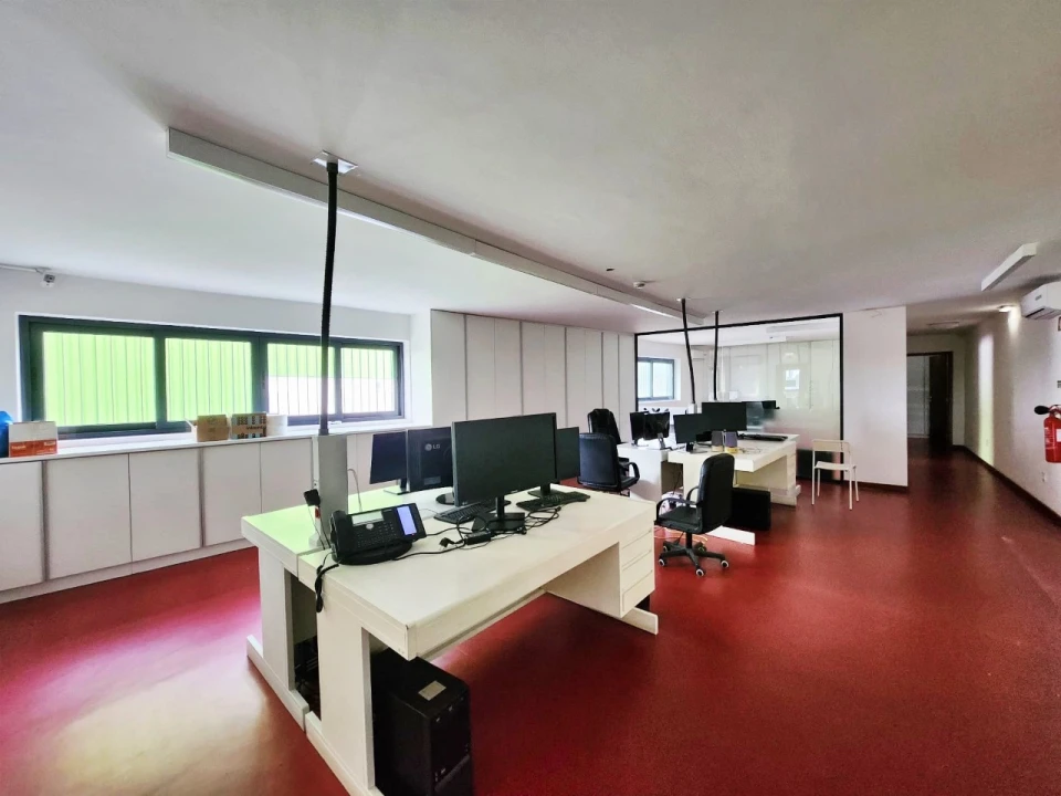 Armazém para Venda em Cortegaça Foto 11