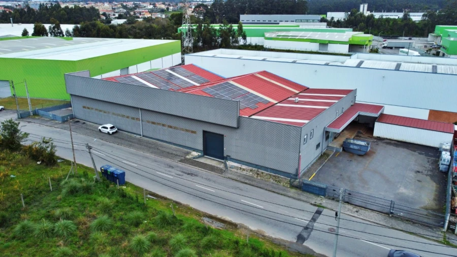 Armazém para Venda em Cortegaça Foto 1