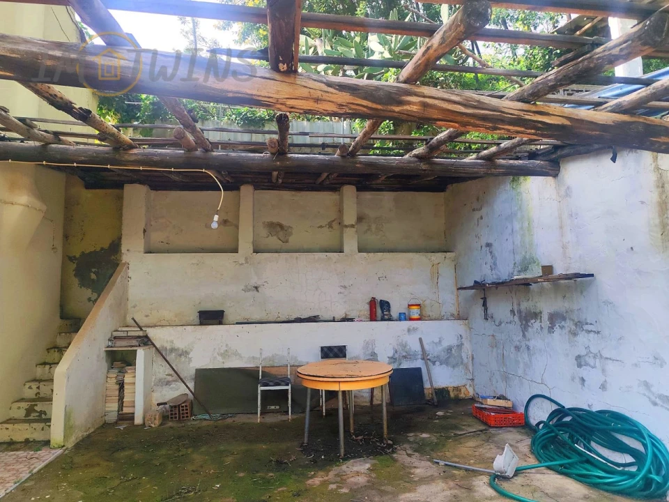 Quinta T4 para Venda em Monchique Foto 11