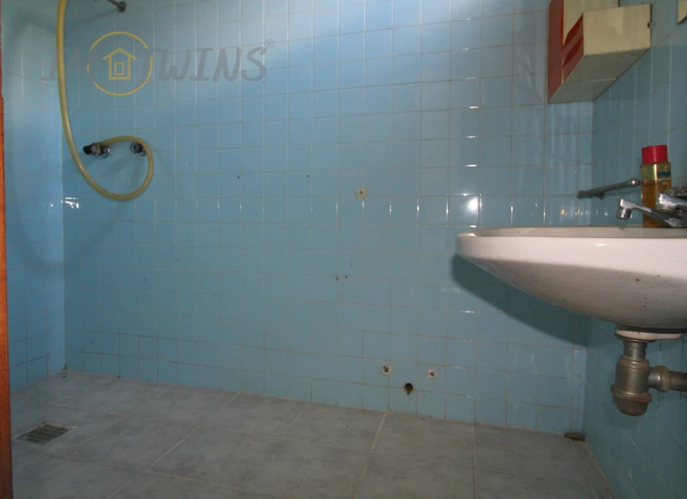 Quinta T4 para Venda em Monchique Foto 33