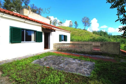 Quinta T4 para Venda em Monchique