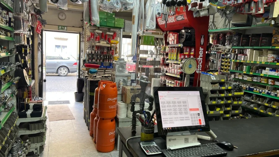 Loja para Venda em Campo de Ourique Foto 8