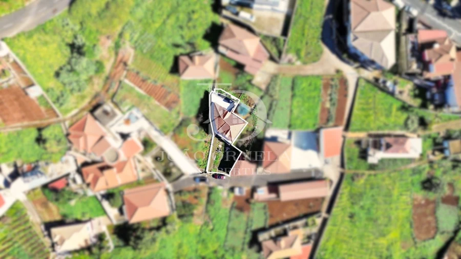 Moradia T3 para Venda em Estreito de Camara de Lobos Foto 6