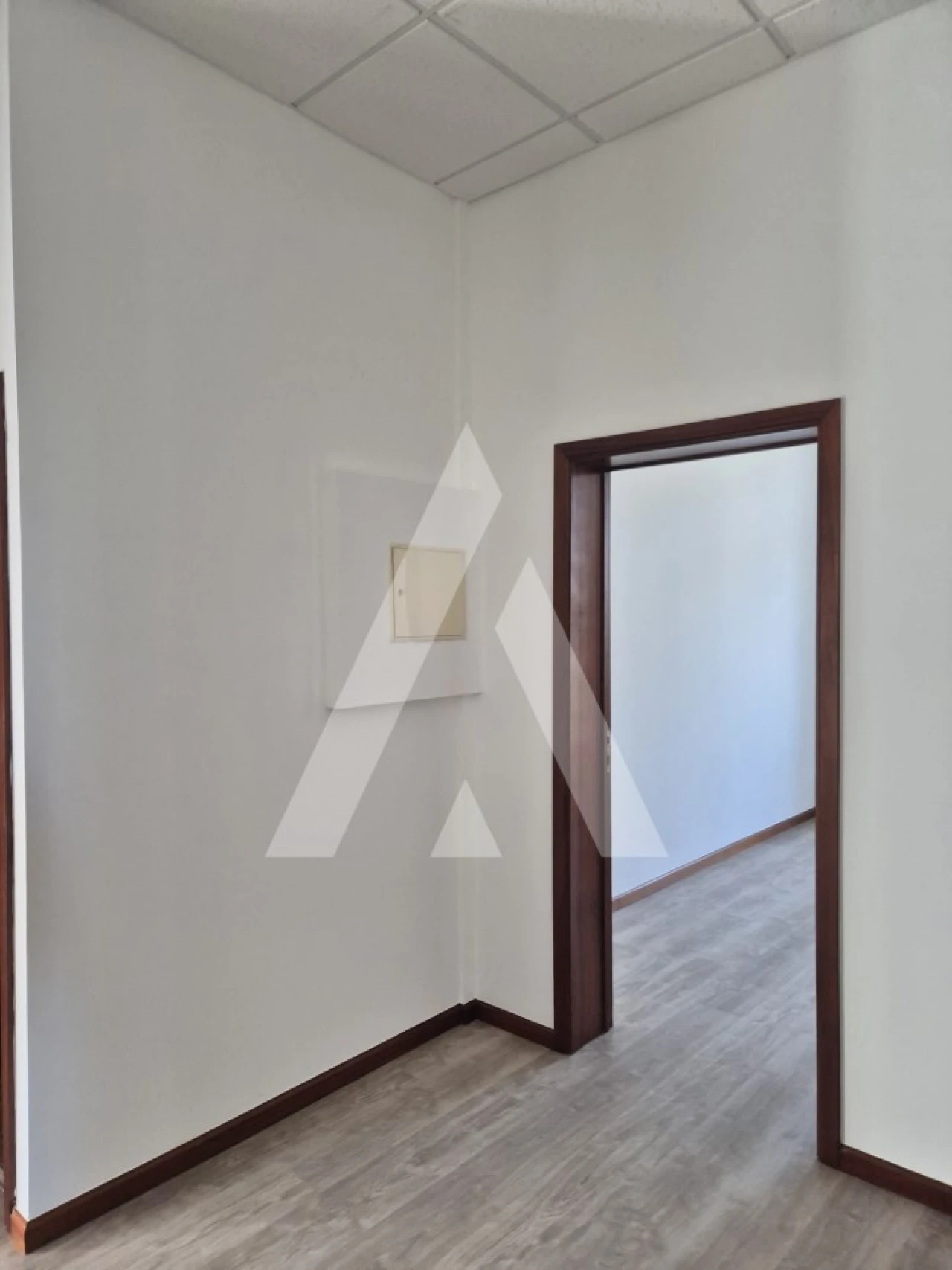 Escritório para Venda em Santa Maria Maior e Monserrate e Meadela Foto 4