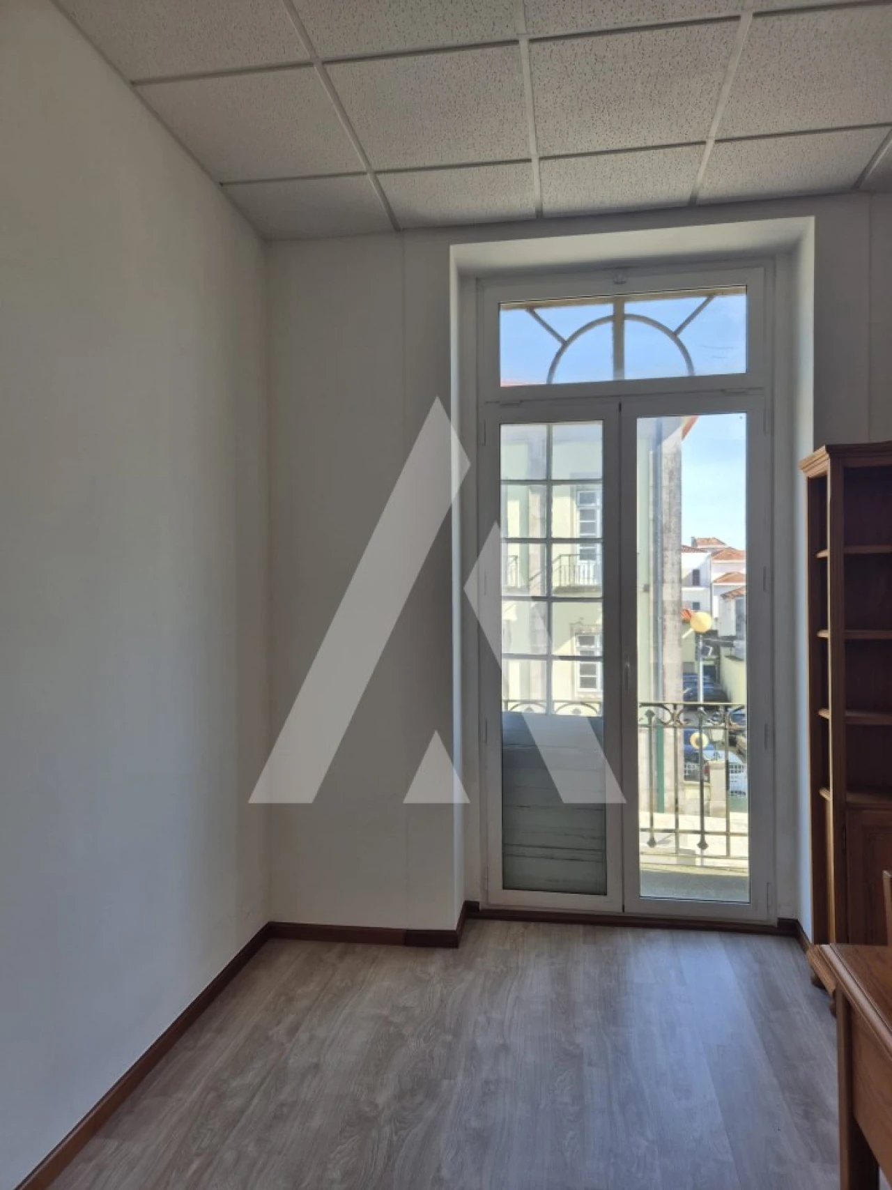 Escritório para Venda em Santa Maria Maior e Monserrate e Meadela Foto 2