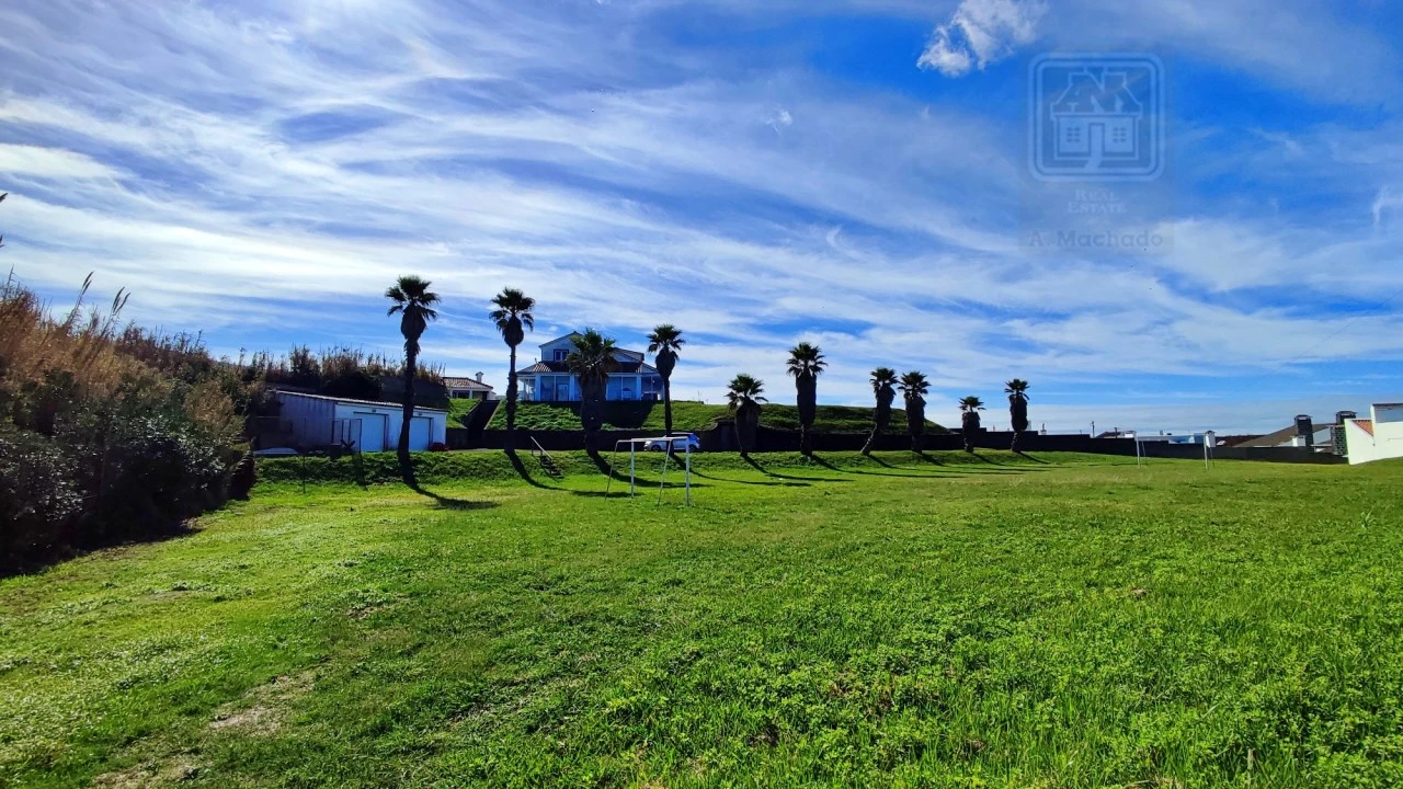 Moradia T4 para Venda em Mosteiros Foto 21