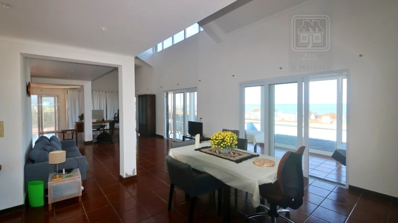 Moradia T4 para Venda em Mosteiros Foto 26