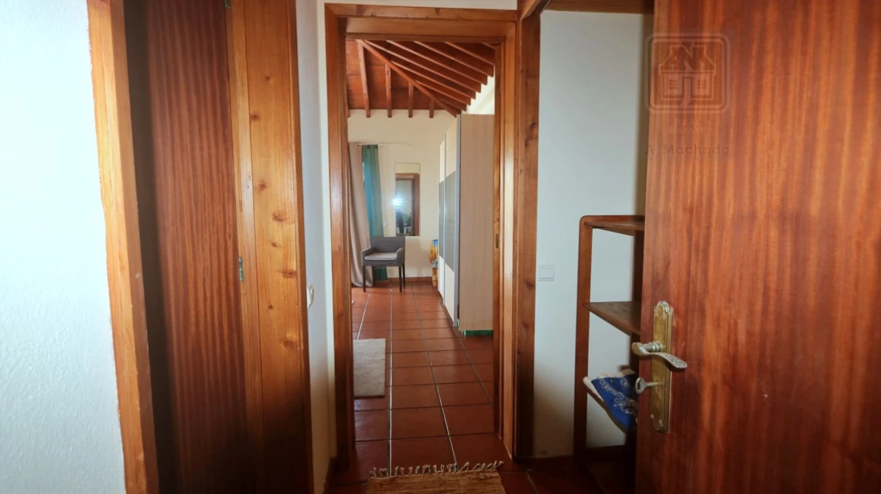 Moradia T4 para Venda em Mosteiros Foto 80