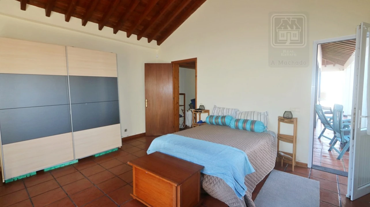 Moradia T4 para Venda em Mosteiros Foto 87