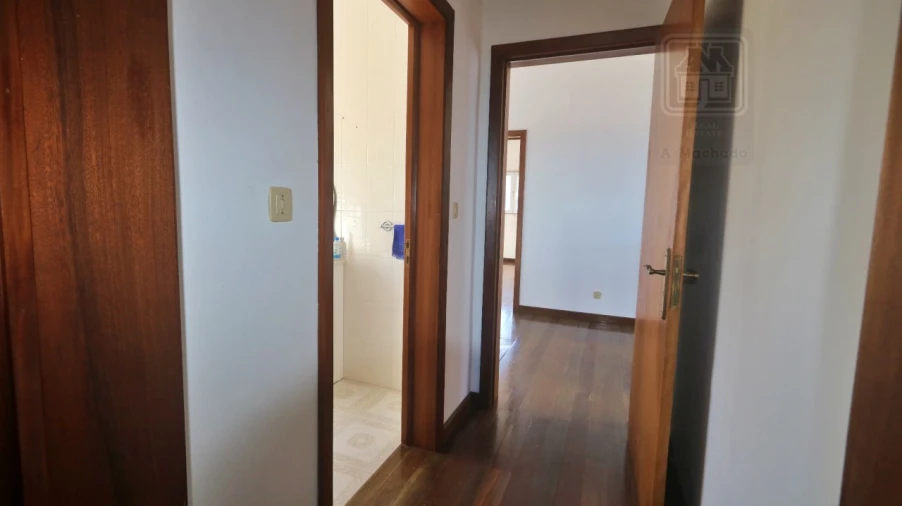 Moradia T4 para Venda em Mosteiros Foto 57