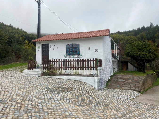 Quinta T2 para Venda em Espinhal