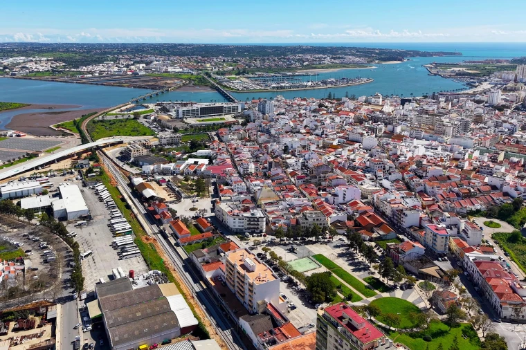 Moradia T3 para Venda em Portimão Foto 71