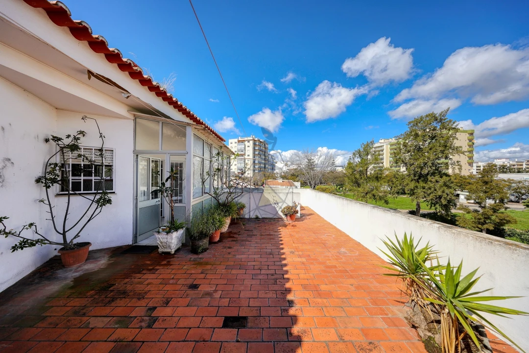 Moradia T3 para Venda em Portimão Foto 53