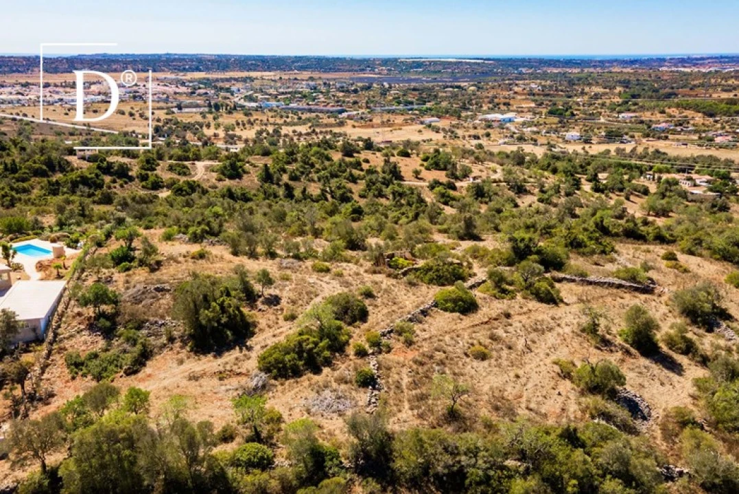 Moradia T4 para Venda em Silves Foto 4