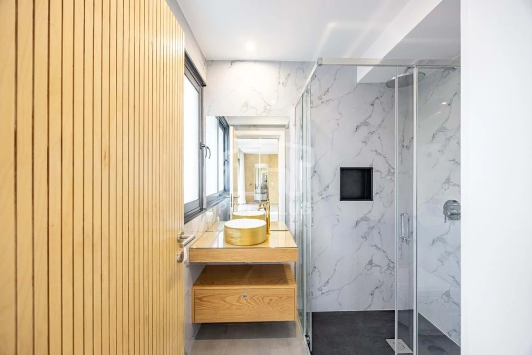 Apartamento T3 para Venda em Caniço Foto 13