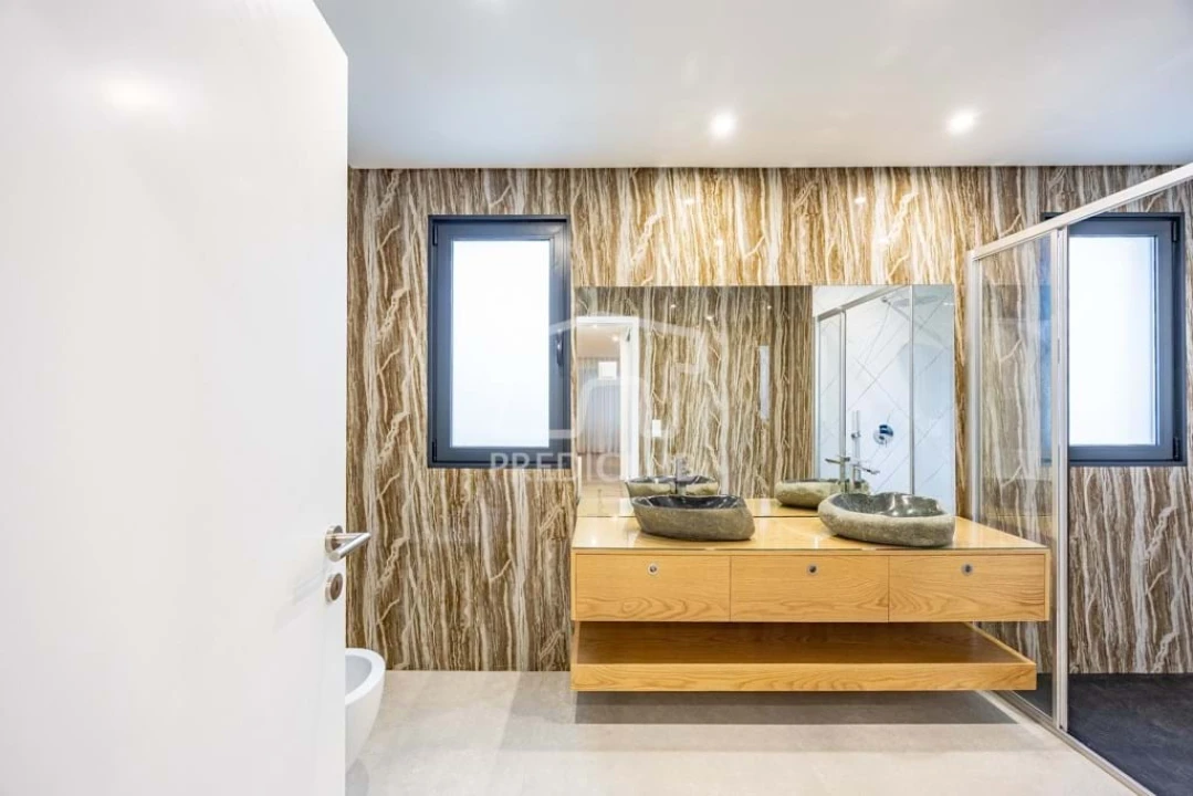 Apartamento T3 para Venda em Caniço Foto 20