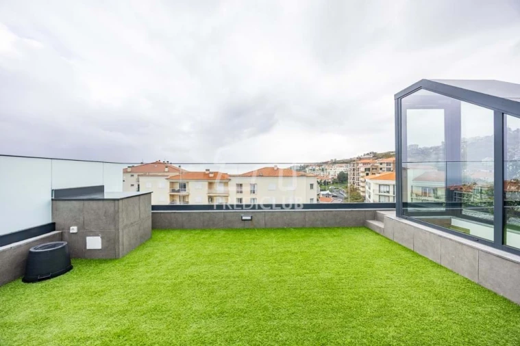 Apartamento T3 para Venda em Caniço Foto 25