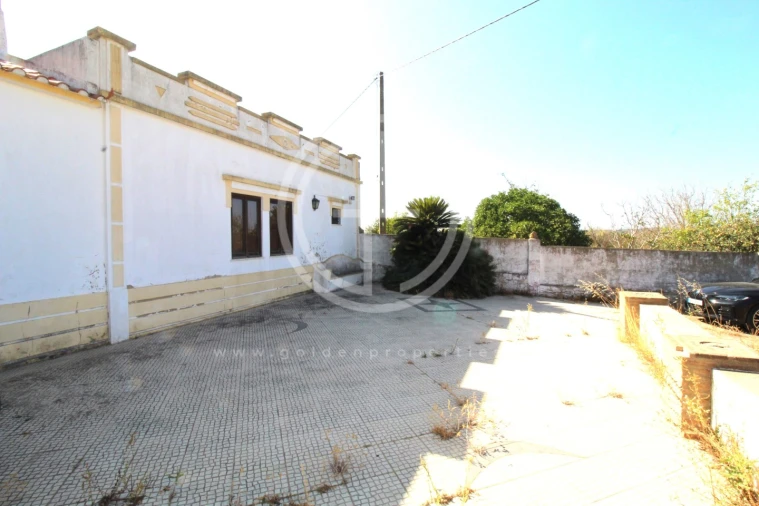 Moradia T4 para Venda em Alcantarilha e Pêra Foto 2