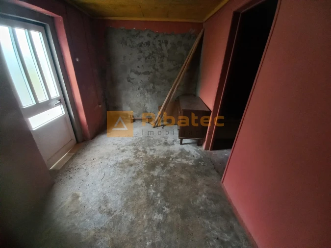 Moradia T2 para Venda em Coruche, Fajarda e Erra Foto 5