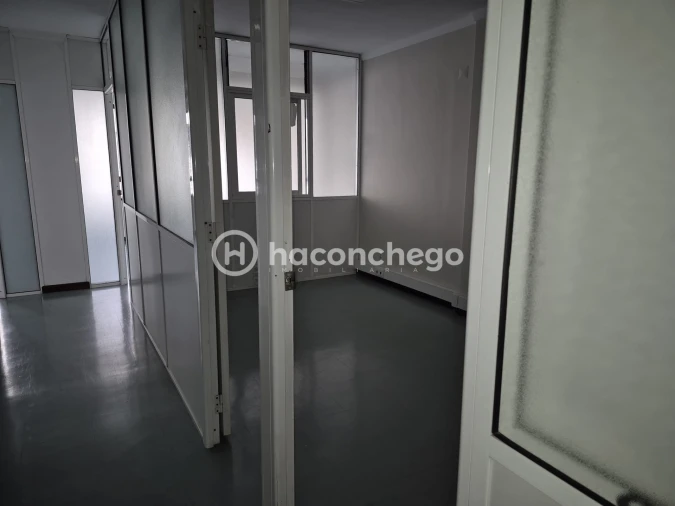 Escritório para Venda em Barcelos, V.Boa, V.Frescainha Foto 16