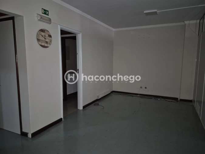 Escritório para Venda em Barcelos, V.Boa, V.Frescainha Foto 5