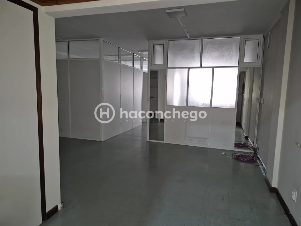 Escritório para Venda em Barcelos, V.Boa, V.Frescainha Foto 3