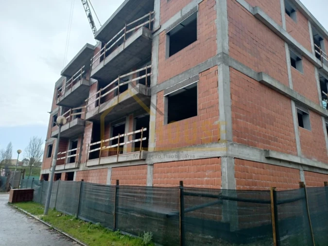 Apartamento T3 para Venda em Ramalhal Foto 9