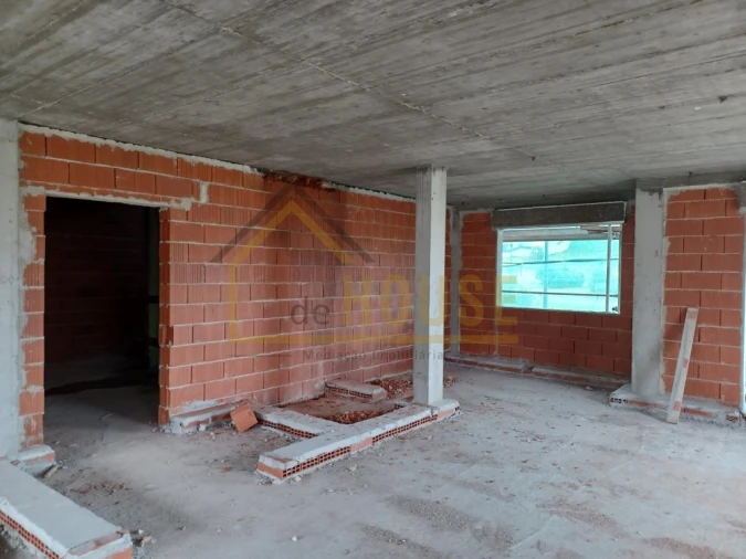 Apartamento T3 para Venda em Ramalhal Foto 12