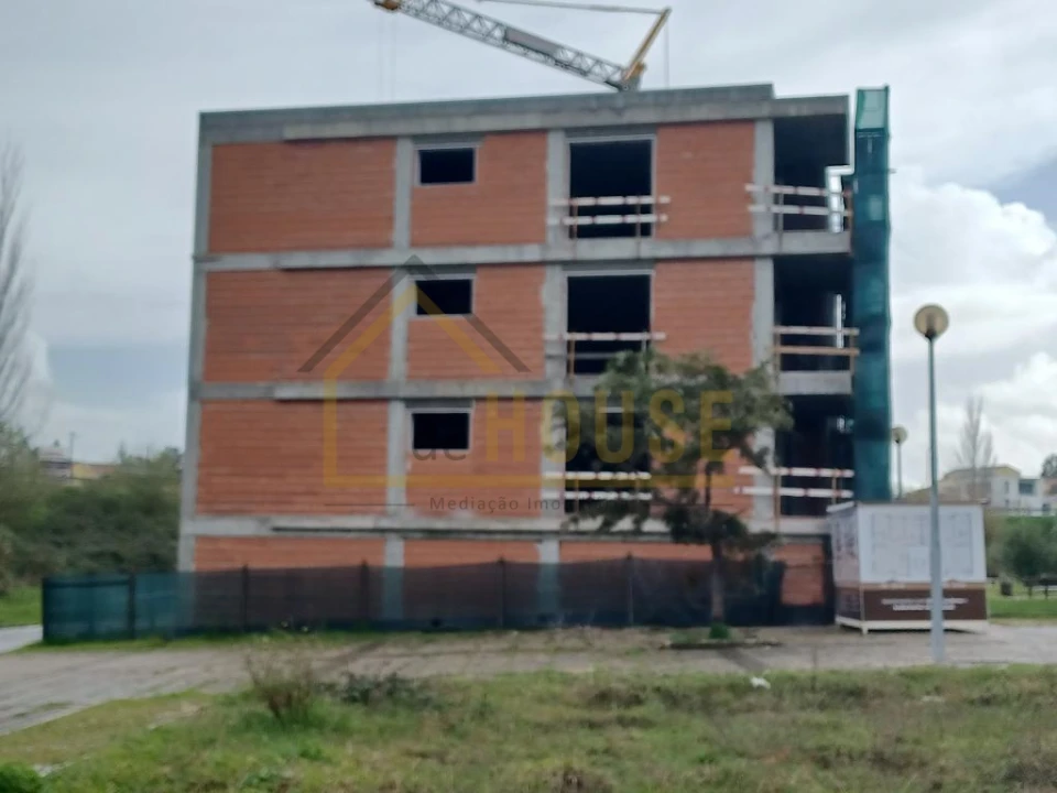 Apartamento T3 para Venda em Ramalhal Foto 15