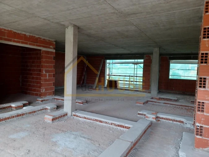 Apartamento T3 para Venda em Ramalhal Foto 13