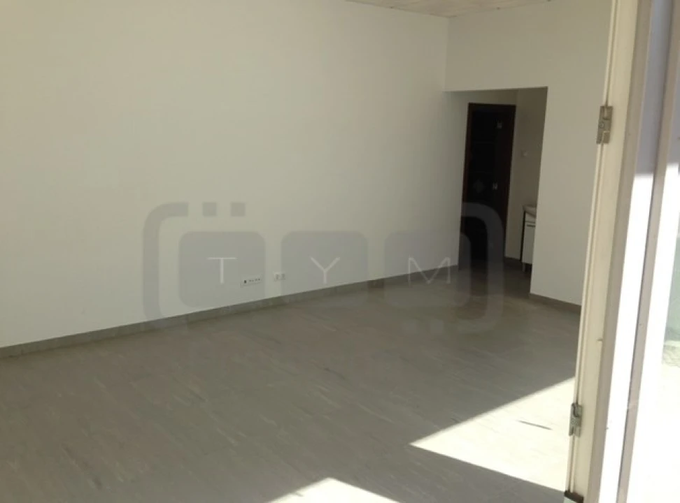 Loja para Venda em São João Baptista e Santa Maria dos Olivais Foto 2