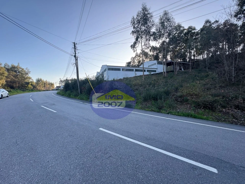 Terreno Comércio / Armazém para Venda em Argoncilhe Foto 8