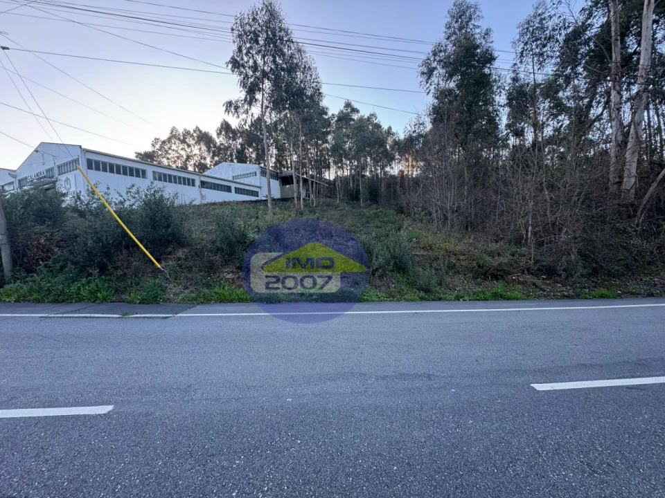 Terreno Comércio / Armazém para Venda em Argoncilhe Foto 9