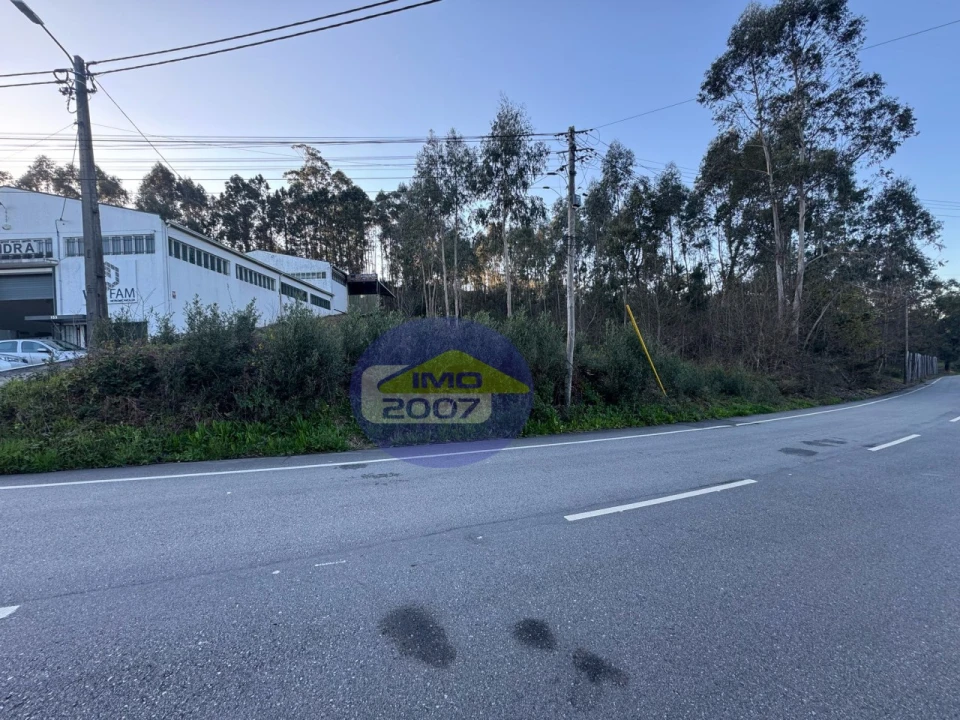 Terreno Comércio / Armazém para Venda em Argoncilhe Foto 11