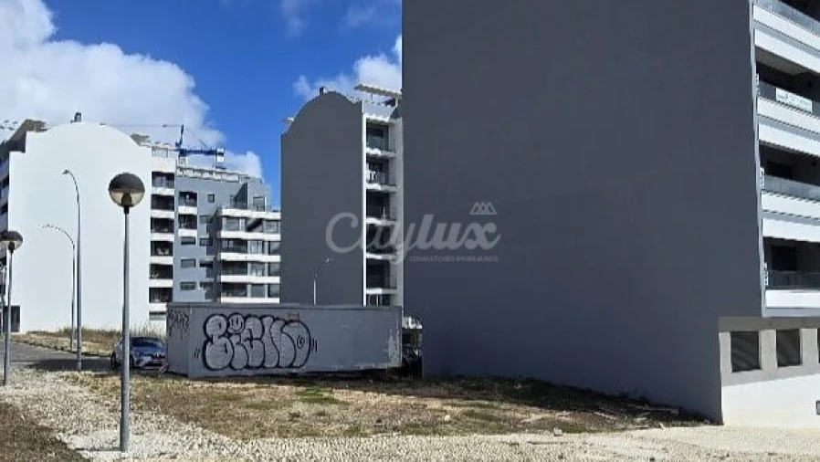 Terreno para Venda em Venteira Foto 2