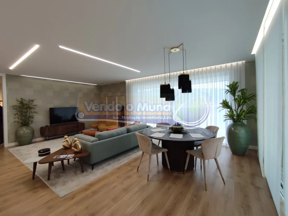 Apartamento T2 para Venda em Alverca do Ribatejo e Sobralinho Foto 3