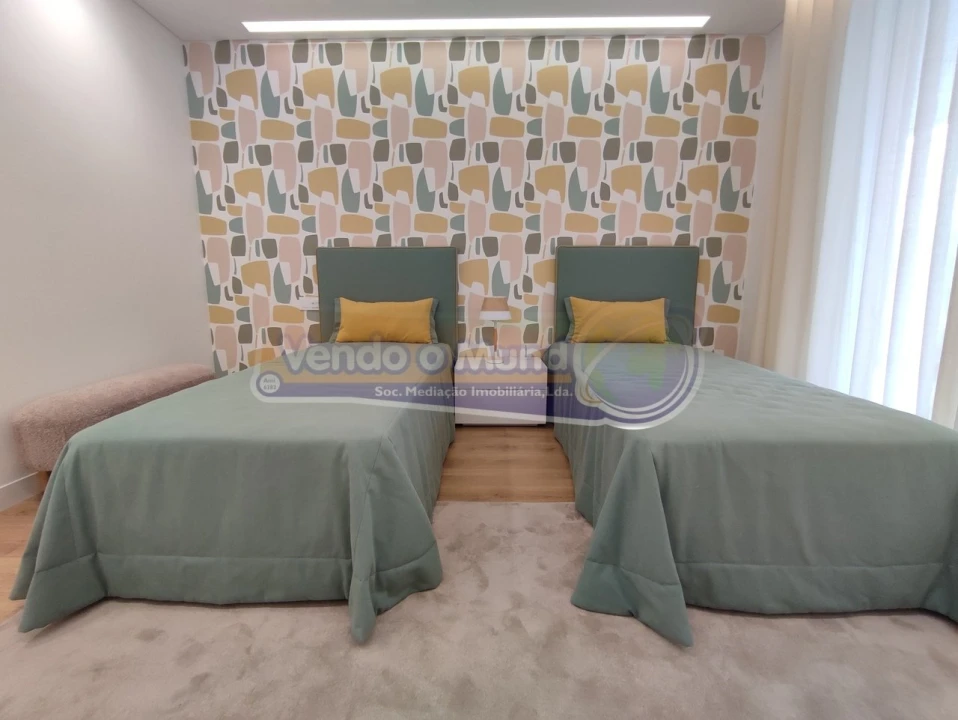 Apartamento T2 para Venda em Alverca do Ribatejo e Sobralinho Foto 14