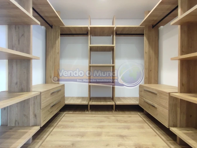Apartamento T2 para Venda em Alverca do Ribatejo e Sobralinho Foto 12