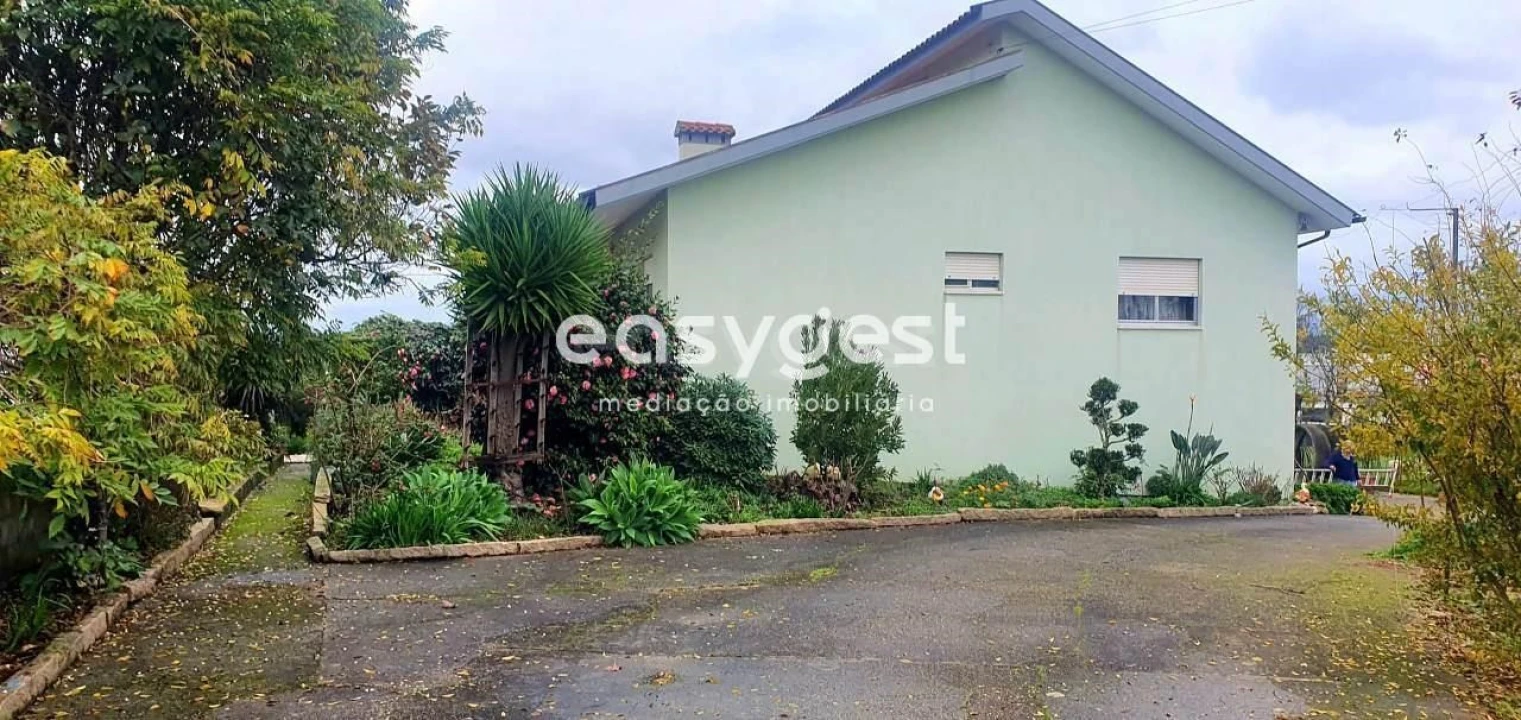 Moradia T4 para Venda em Albergaria-A-Velha e Valmaior Foto 5