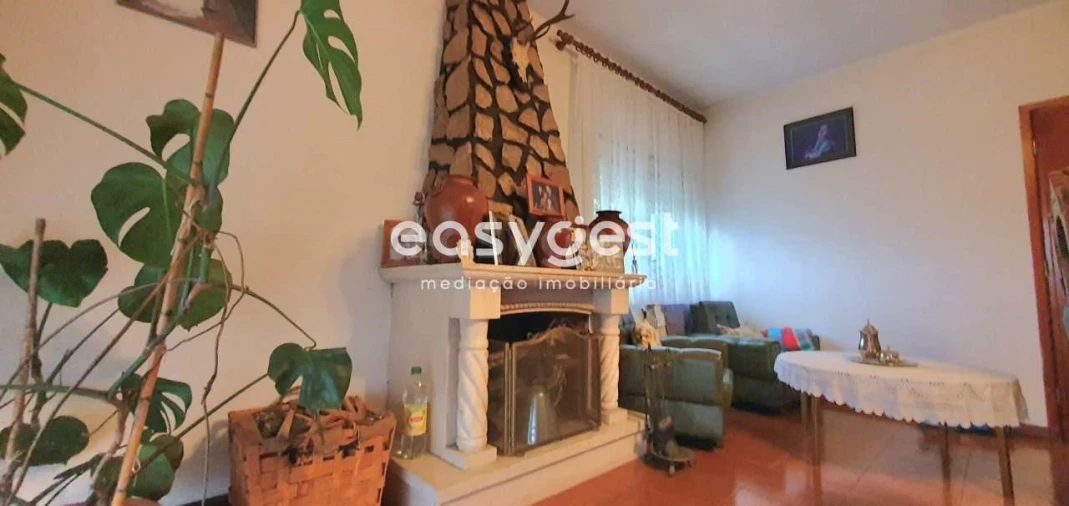 Moradia T4 para Venda em Albergaria-A-Velha e Valmaior Foto 12