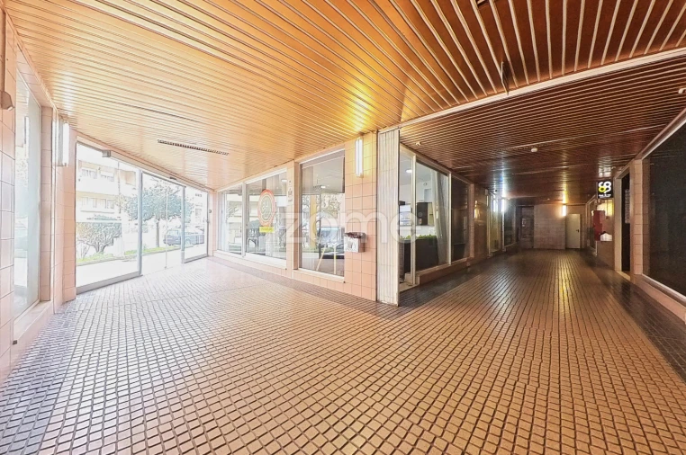 Negócio para Venda em Braga (Maximinos, Sé e Cividade)